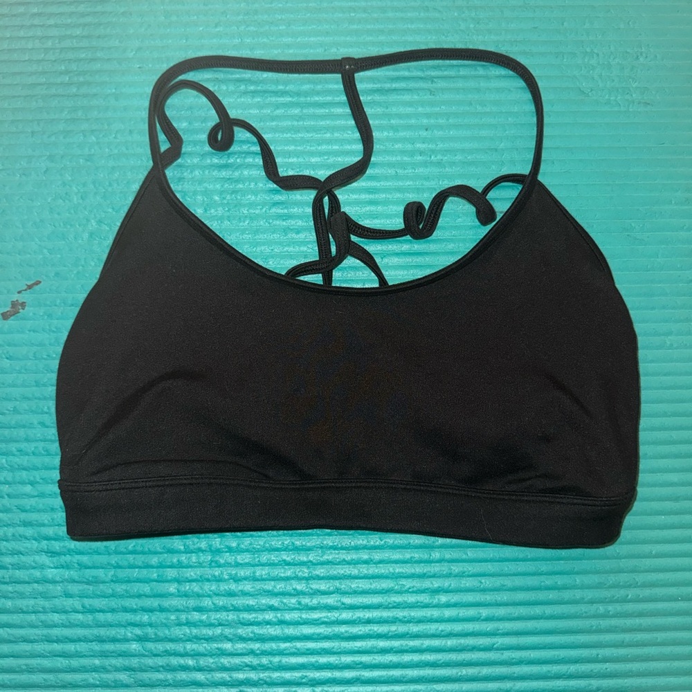Gully hicks sports bra